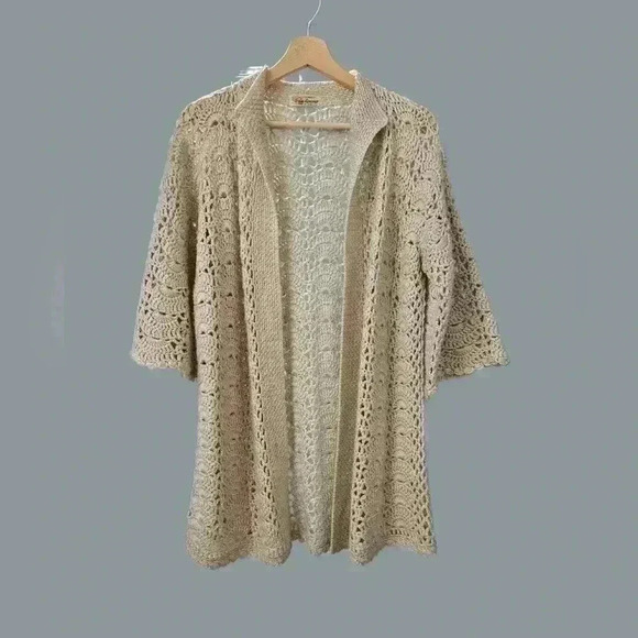 Sukyung Crocheted Cardigan in Off-White/ Tan - See Measurements - Picture 3 of 5